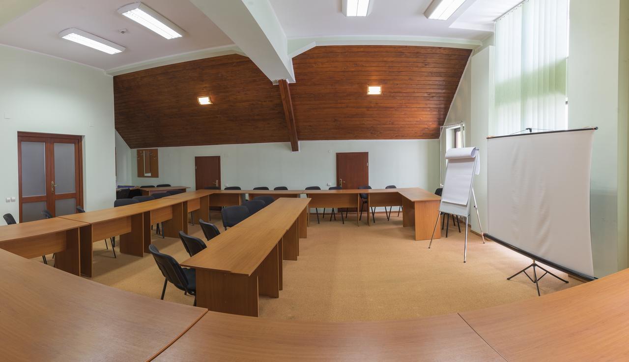 Pension Vanatorul Vatra Dornei Esterno foto